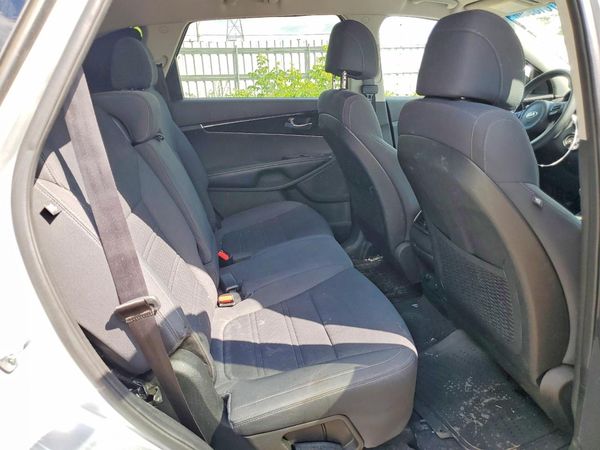 2017 KIA SORENTO