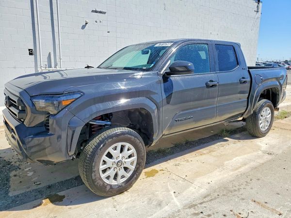 2025 TOYOTA TACOMA