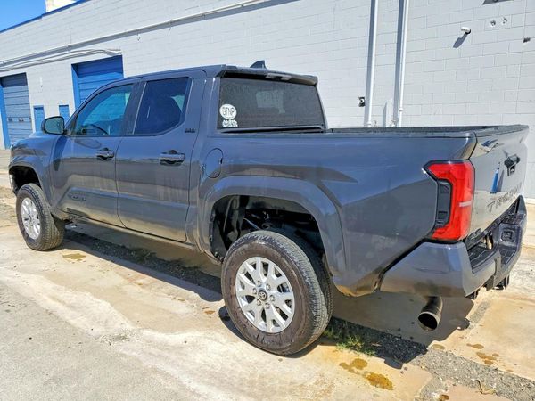 2025 TOYOTA TACOMA