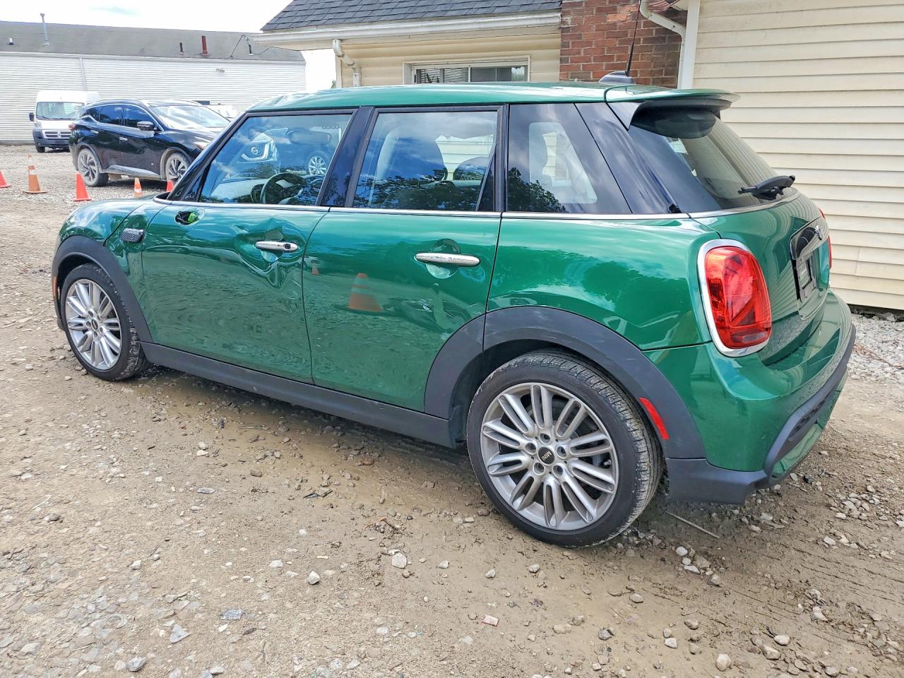 2023 MINI COOPER