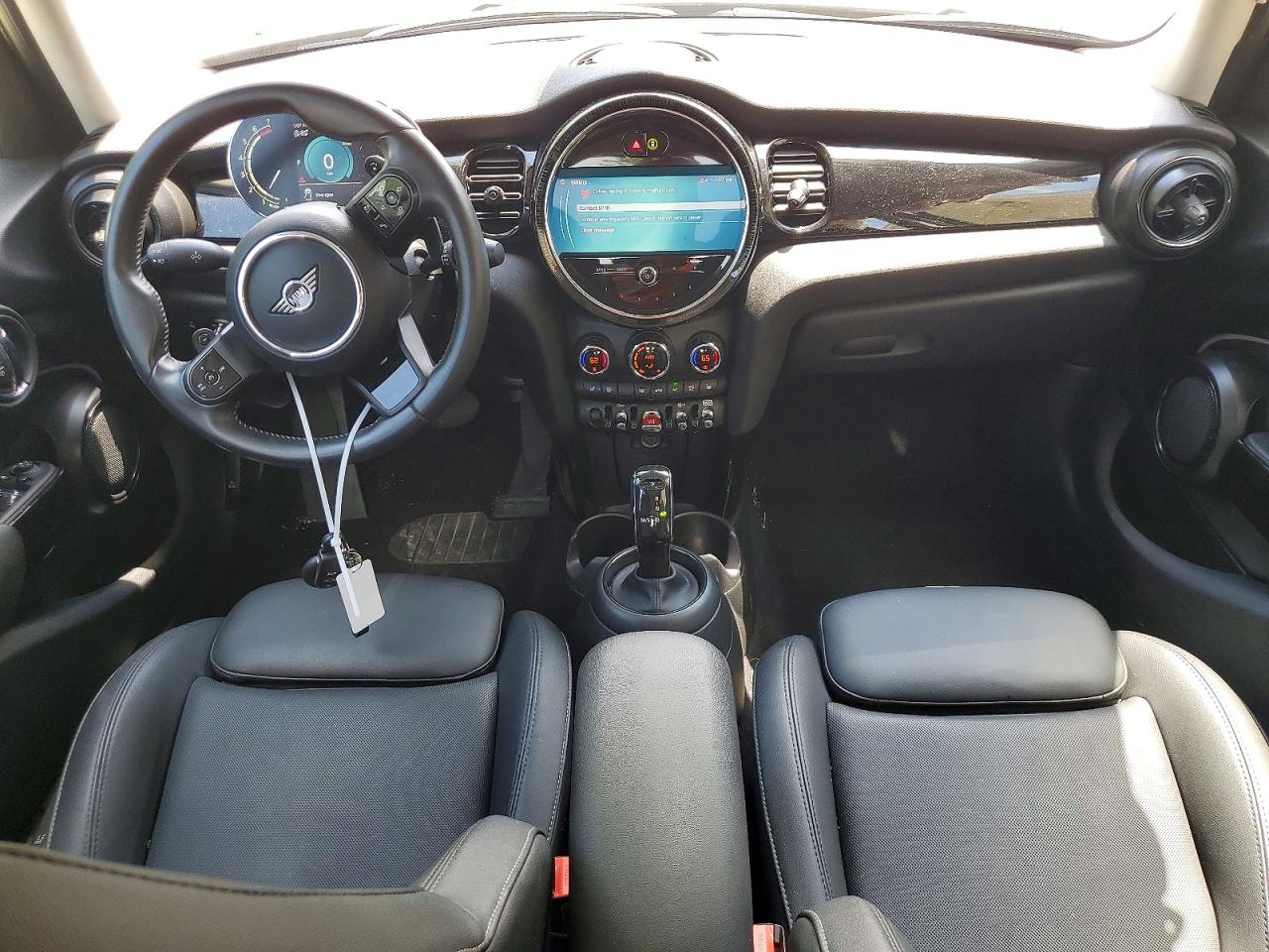 2023 MINI COOPER