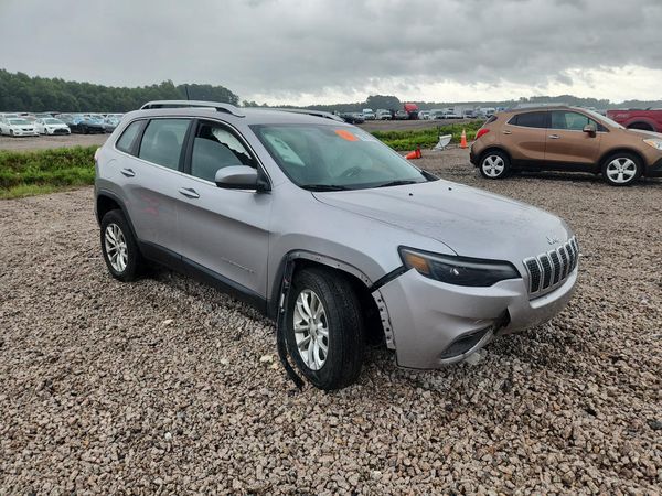 2019 JEEP CHEROKEE LATITUDE 4X4