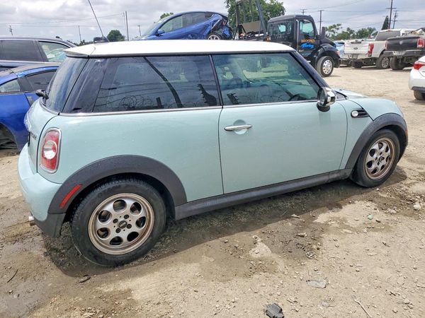 2012 MINI COOPER