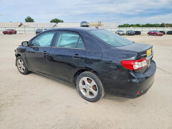 2013 TOYOTA COROLLA