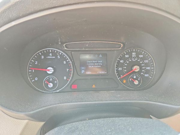 2020 KIA SORENTO L, LX, S