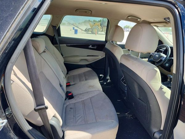 2020 KIA SORENTO L, LX, S