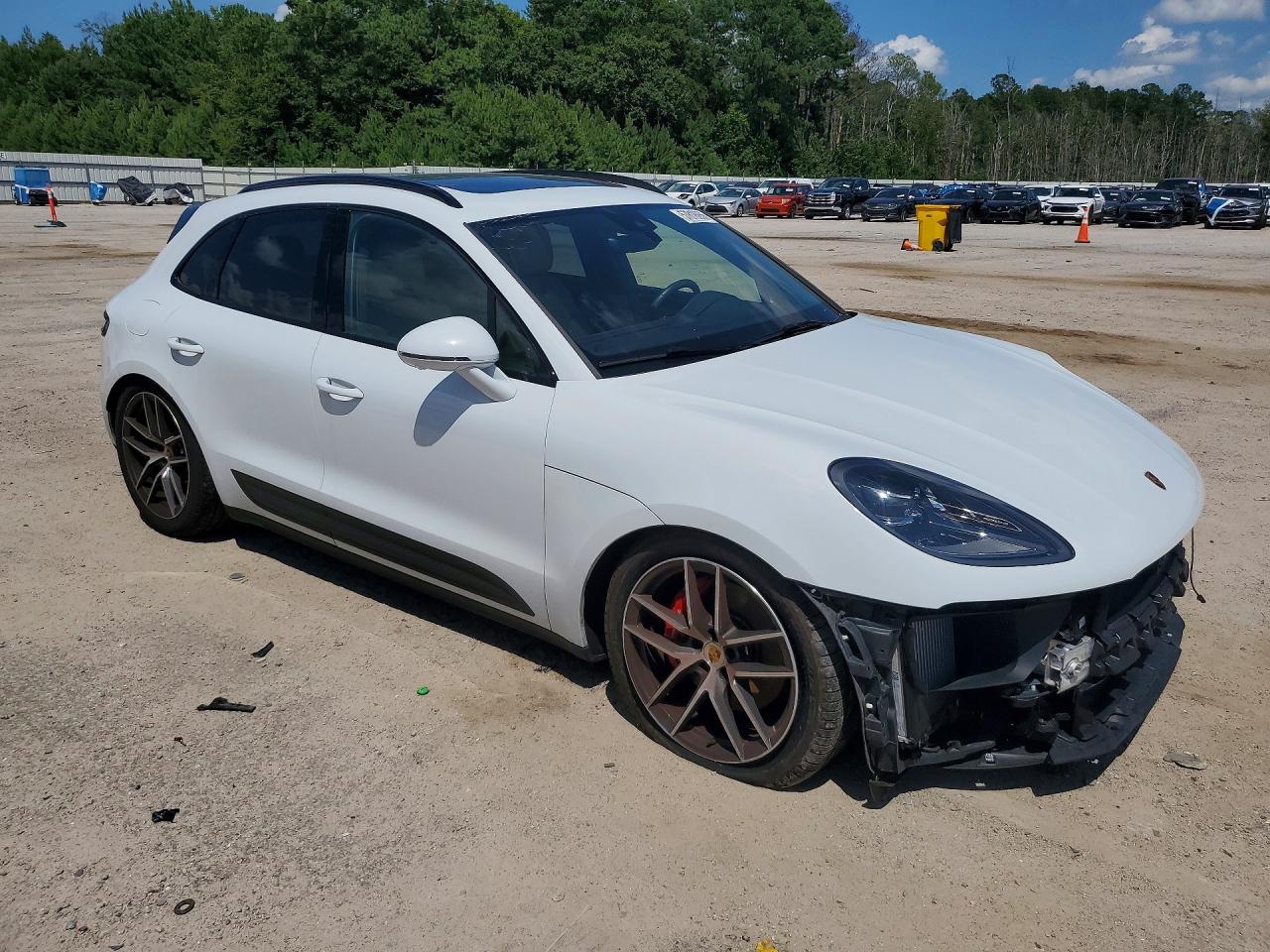 2025 PORSCHE MACAN S