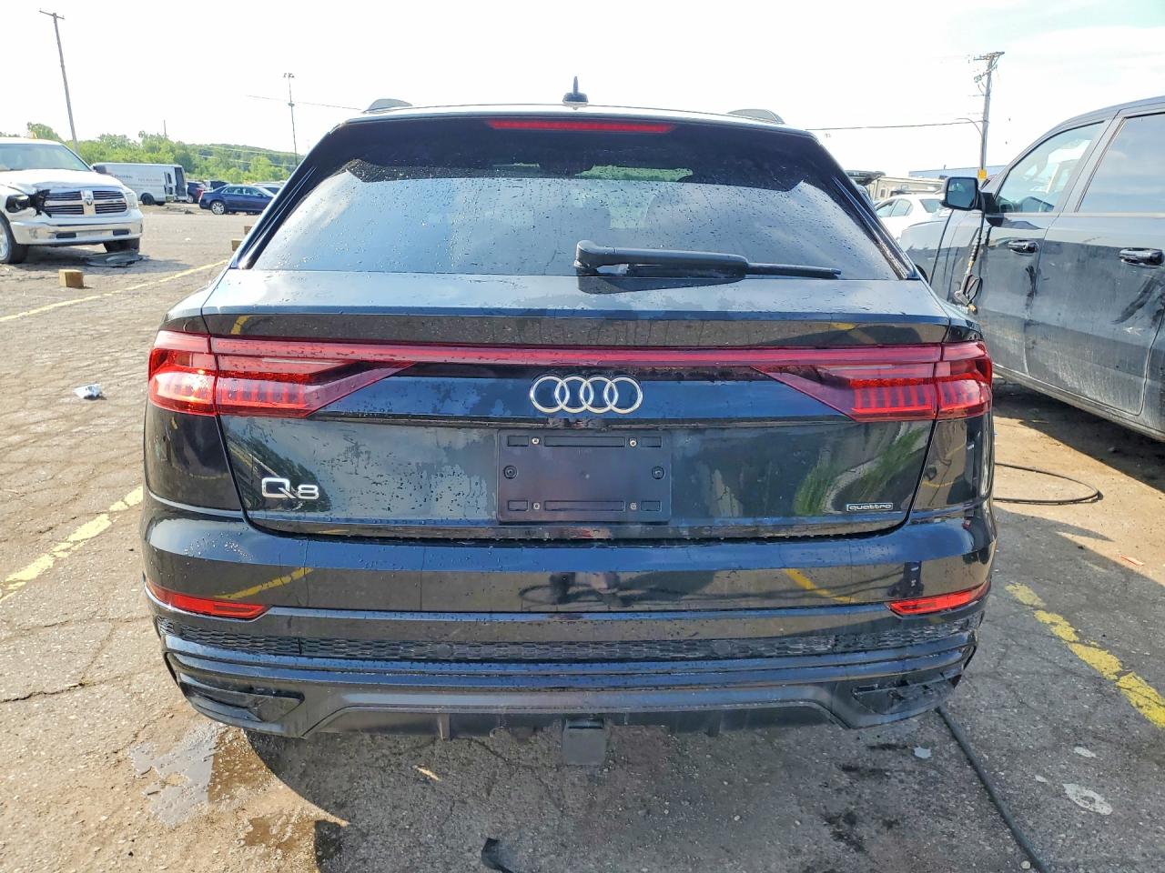 2023 AUDI Q8 S Line quattro Prestige