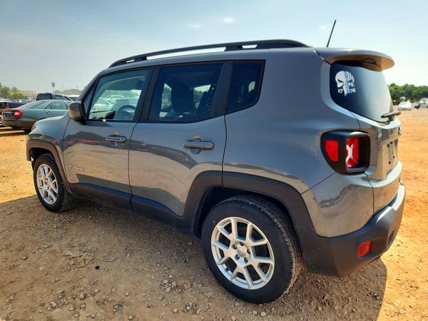 2019 JEEP RENEGADE LATITUDE 4X2
