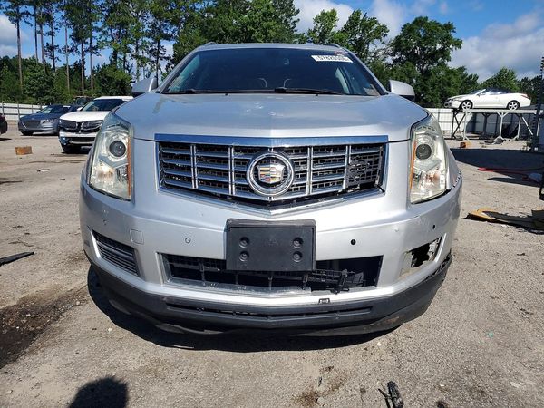 2015 CADILLAC SRX Luxury
