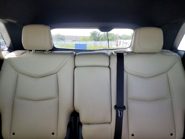 2017 CADILLAC XT5 Base
