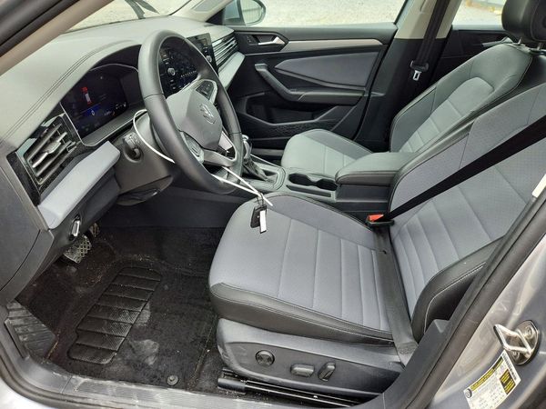 2025 VOLKSWAGEN JETTA SE