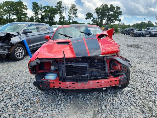 2016 DODGE CHALLENGER