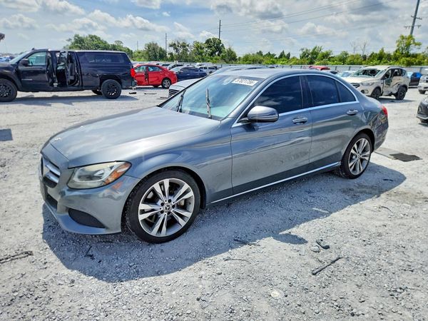2018 MERCEDES-BENZ C C300