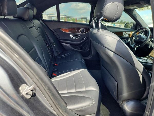 2018 MERCEDES-BENZ C C300