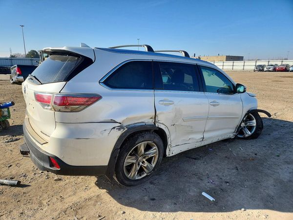 2015 TOYOTA HIGHLANDER