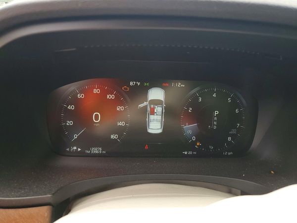 2017 VOLVO S90 Inscription