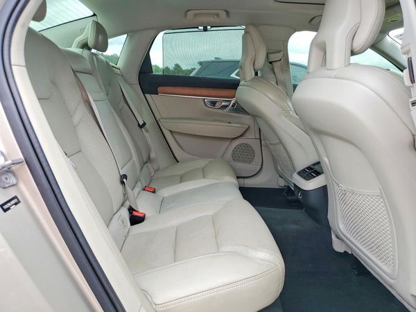 2017 VOLVO S90 Inscription