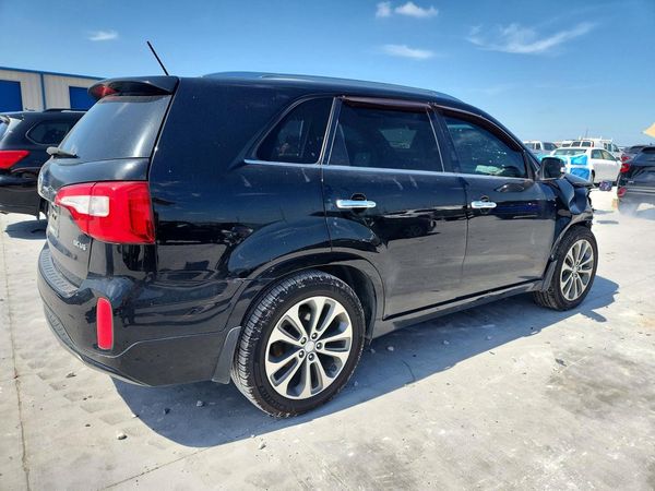 2015 KIA SORENTO