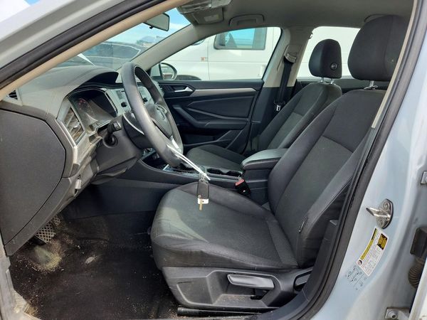 2019 VOLKSWAGEN JETTA S, SE, R-Line