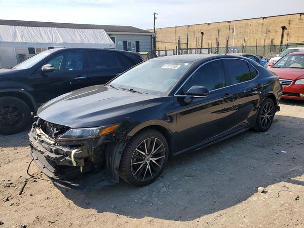 2022 TOYOTA CAMRY