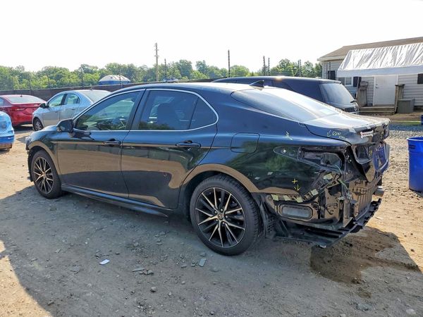 2022 TOYOTA CAMRY