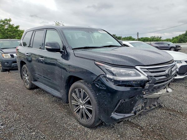 2018 LEXUS LX