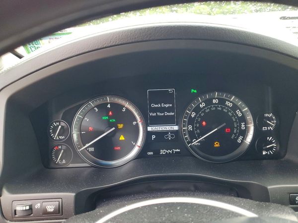 2018 LEXUS LX