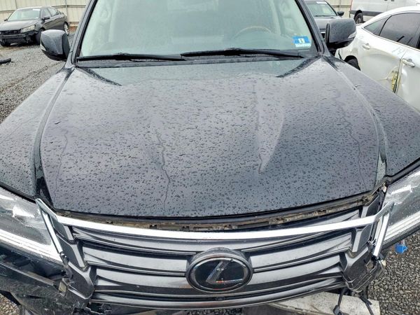 2018 LEXUS LX