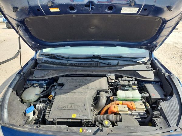2018 KIA NIRO FE (HEV), LX (HEV)