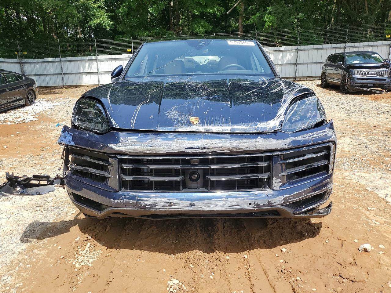 2024 PORSCHE CAYENNE Coupe