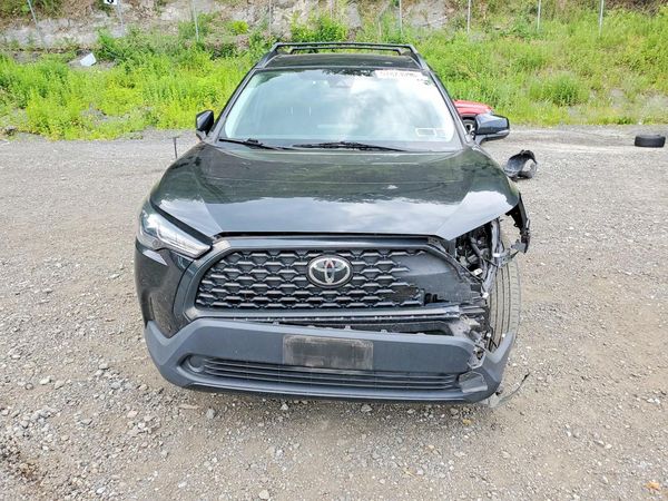 2022 TOYOTA COROLLA CROSS