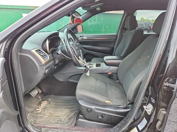 2017 JEEP GRAND CHEROKEE LAREDO 4X4