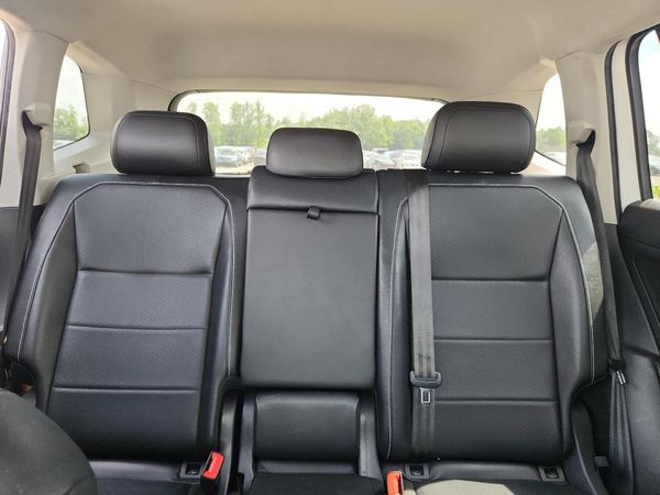 2021 VOLKSWAGEN TIGUAN — SUVN