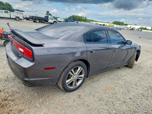 2014 DODGE CHARGER SXT