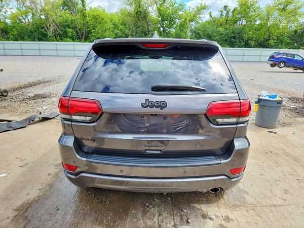 2018 JEEP GRAND CHEROKEE Laredo