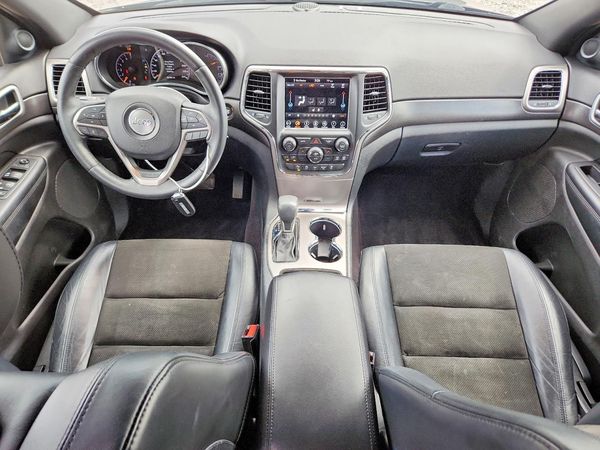 2018 JEEP GRAND CHEROKEE Laredo