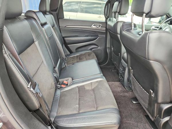 2018 JEEP GRAND CHEROKEE Laredo
