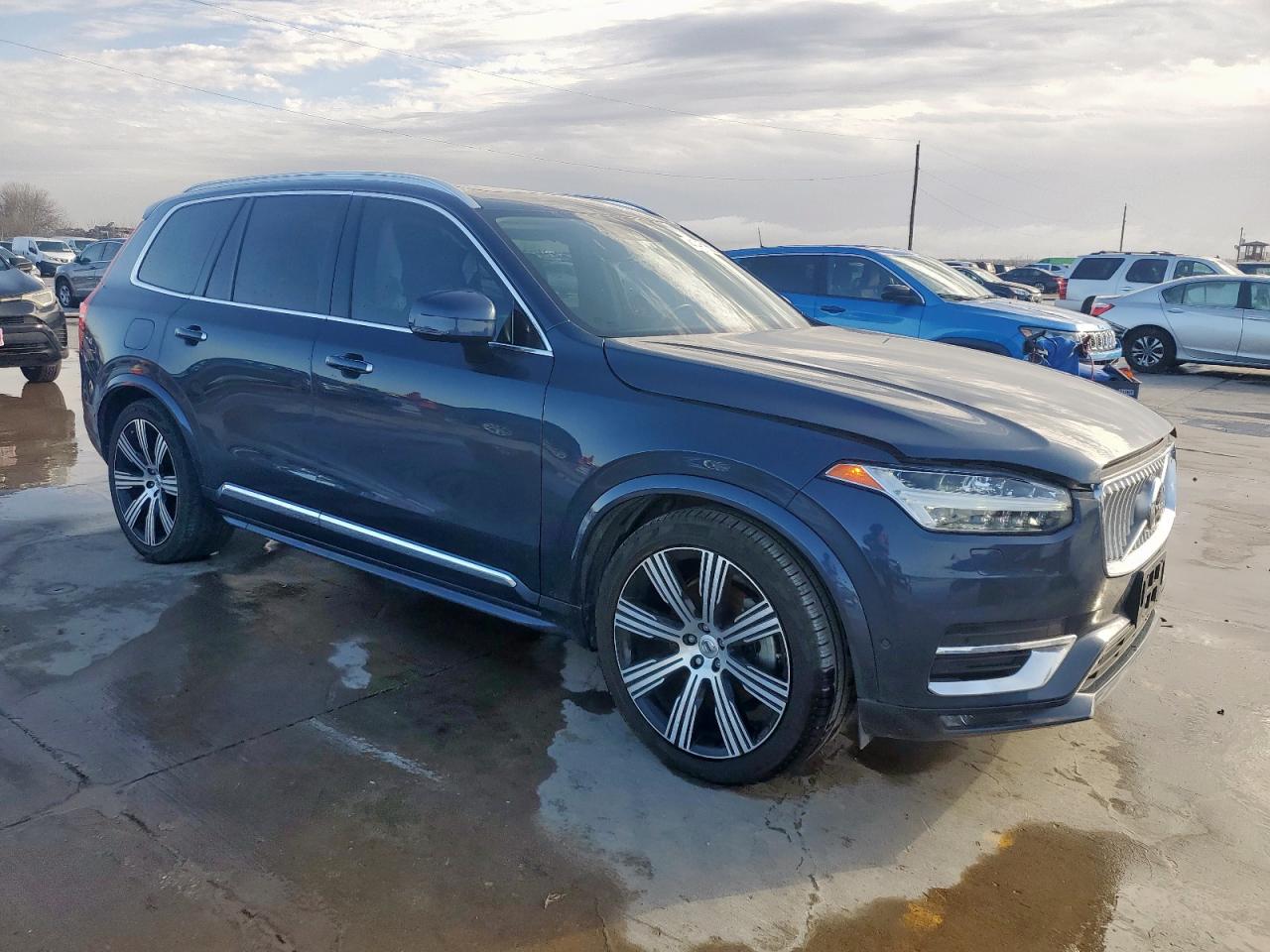 2022 VOLVO XC90 Inscription
