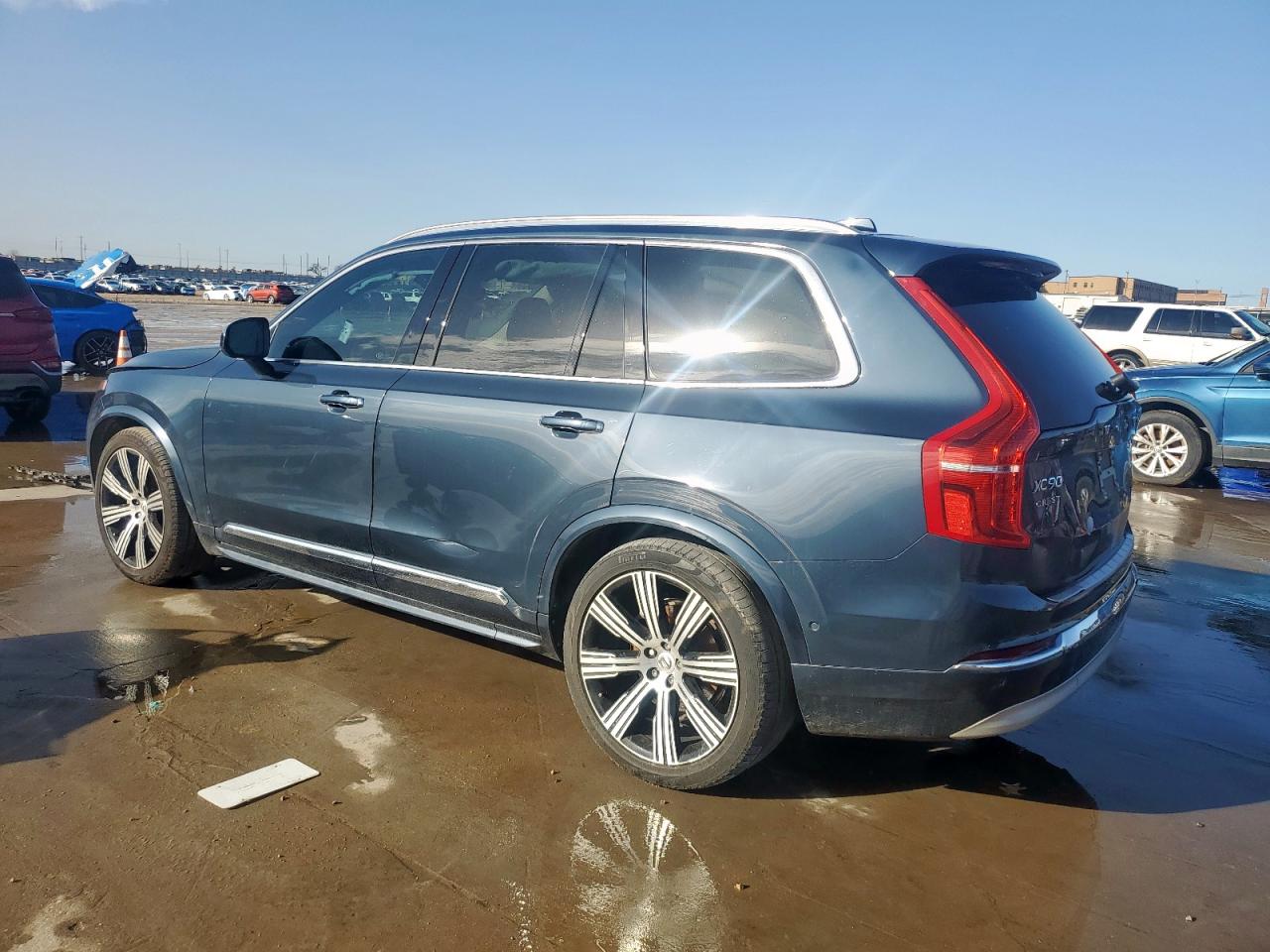 2022 VOLVO XC90 Inscription