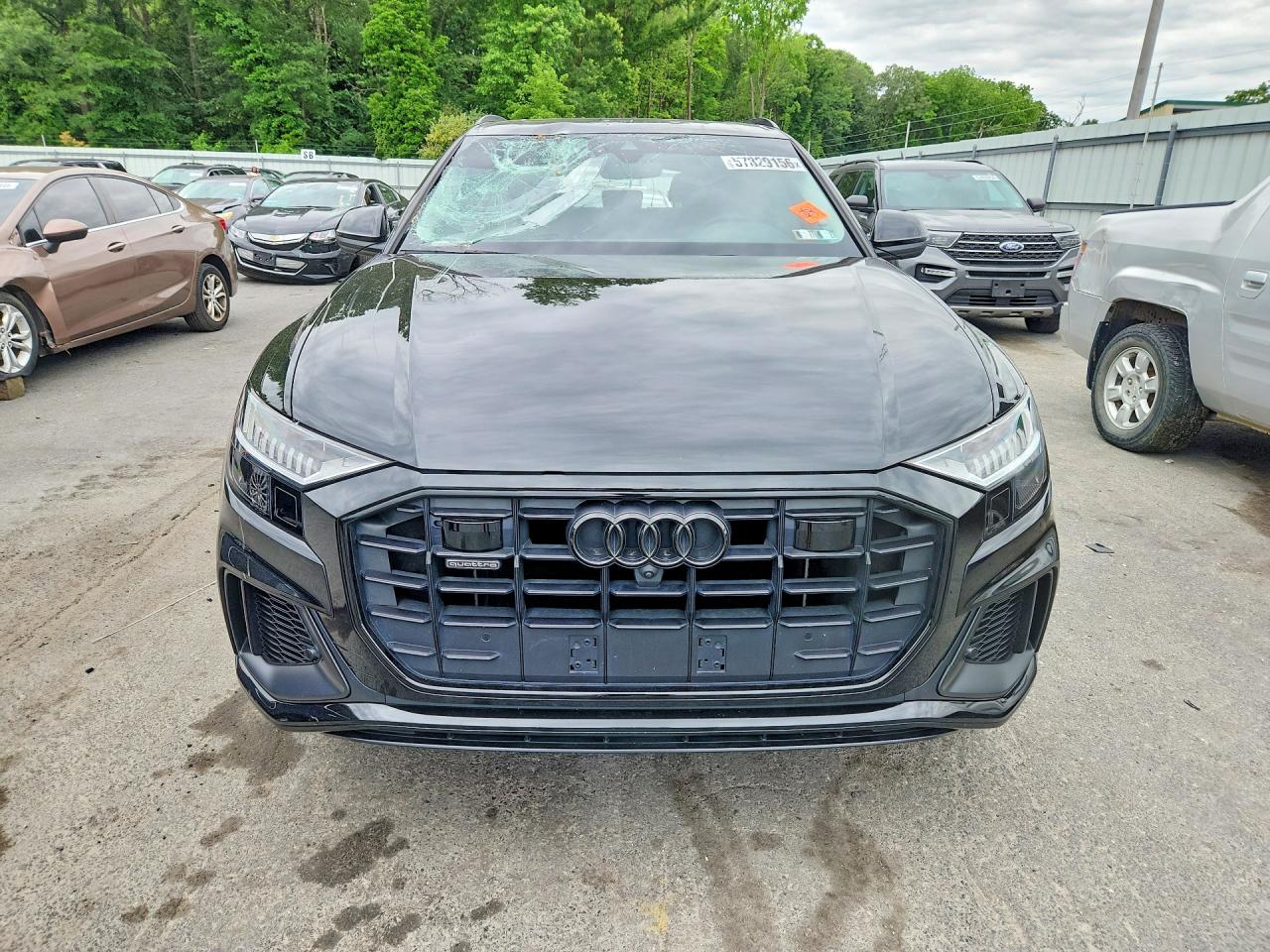 2022 AUDI Q8