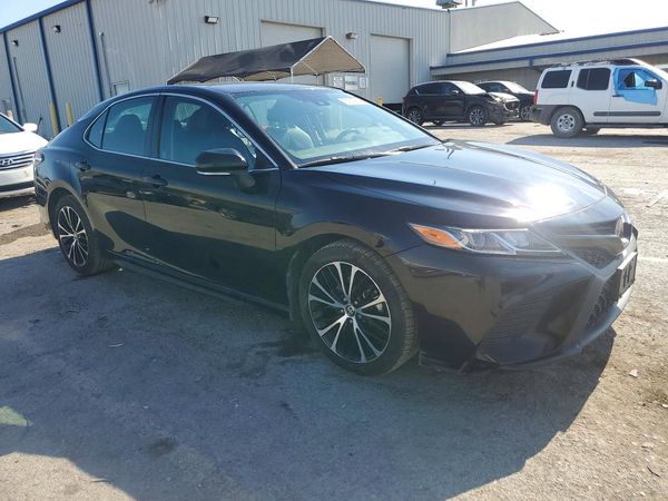 2020 TOYOTA CAMRY