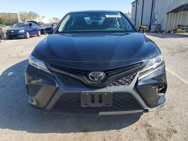 2020 TOYOTA CAMRY