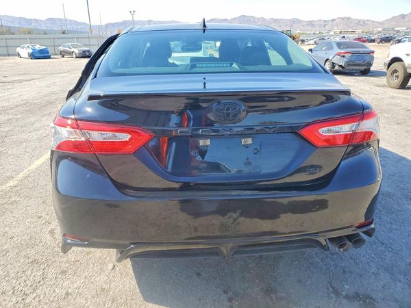 2020 TOYOTA CAMRY