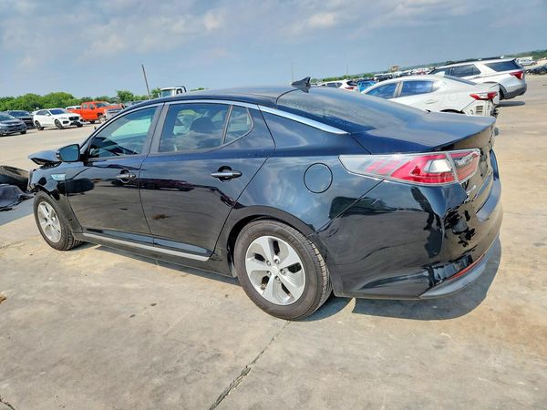 2016 KIA OPTIMA GL - Middle-low