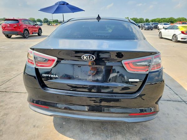2016 KIA OPTIMA GL - Middle-low