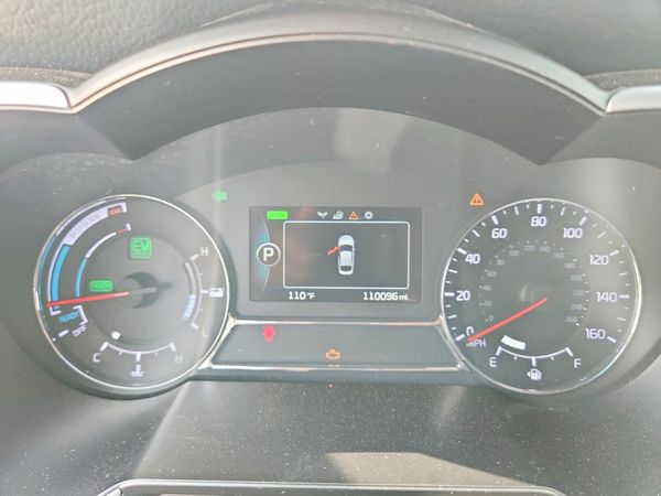 2016 KIA OPTIMA GL - Middle-low