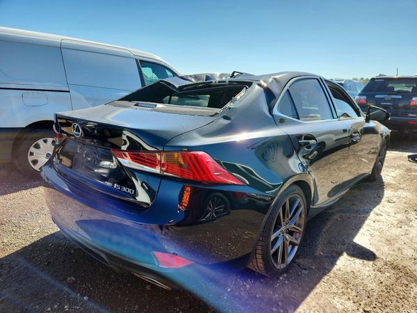 2019 LEXUS IS 300