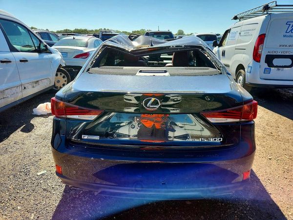 2019 LEXUS IS 300