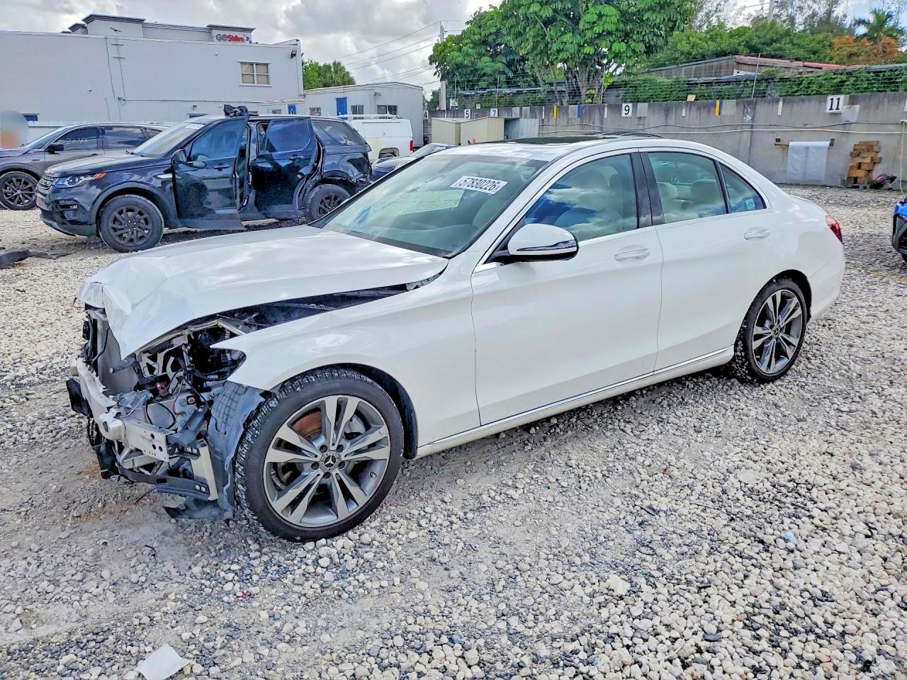 2020 MERCEDES-BENZ C C300